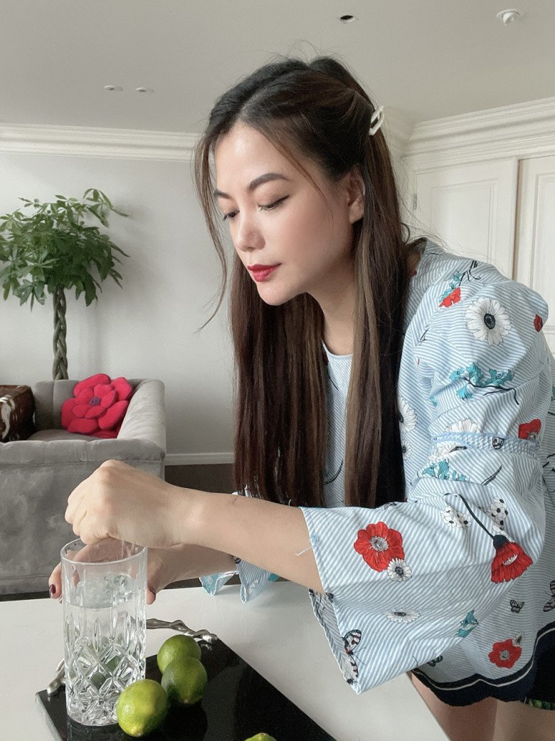 Trương Ngọc Ánh chăm dưỡng nhan chống lão hoá, nhưng có một thói quen dễ làm suy giảm collagen - 5