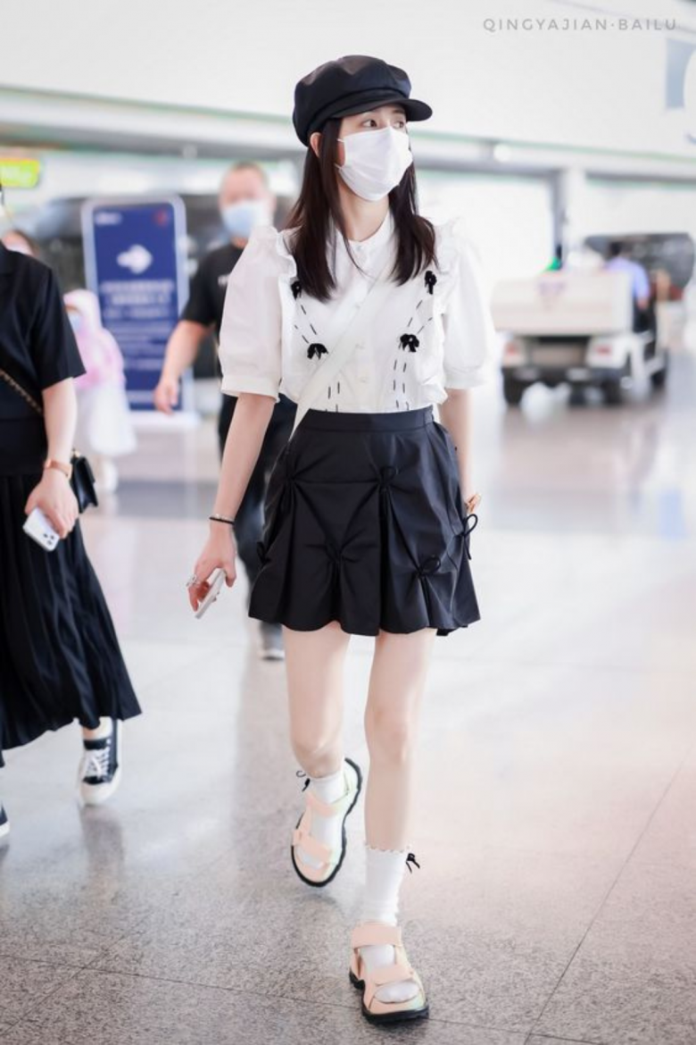 Có đôi tất công nương Diana đi một lần mà &#34;sốt&#34; mấy thập kỷ, bất ngờ hơn khi giá chỉ vài chục ngàn - 6