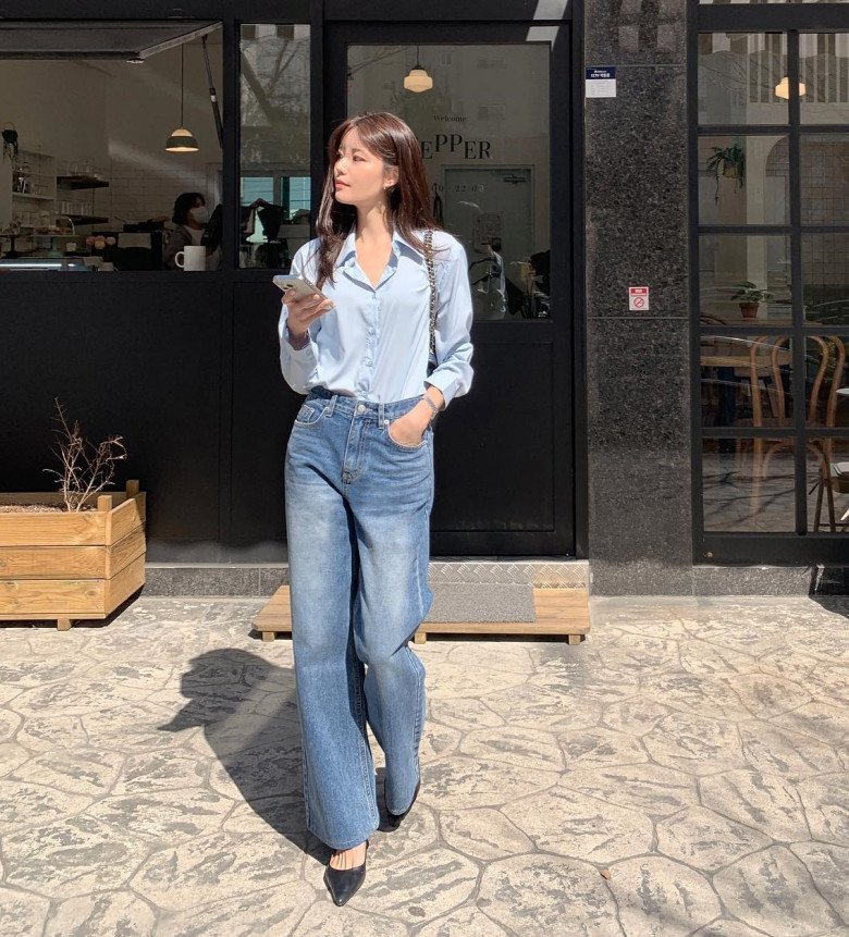 Áo sơ mi sọc xanh là item cần phải có mùa Thu này, mặc kiểu gì cũng đẹp sang - 4
