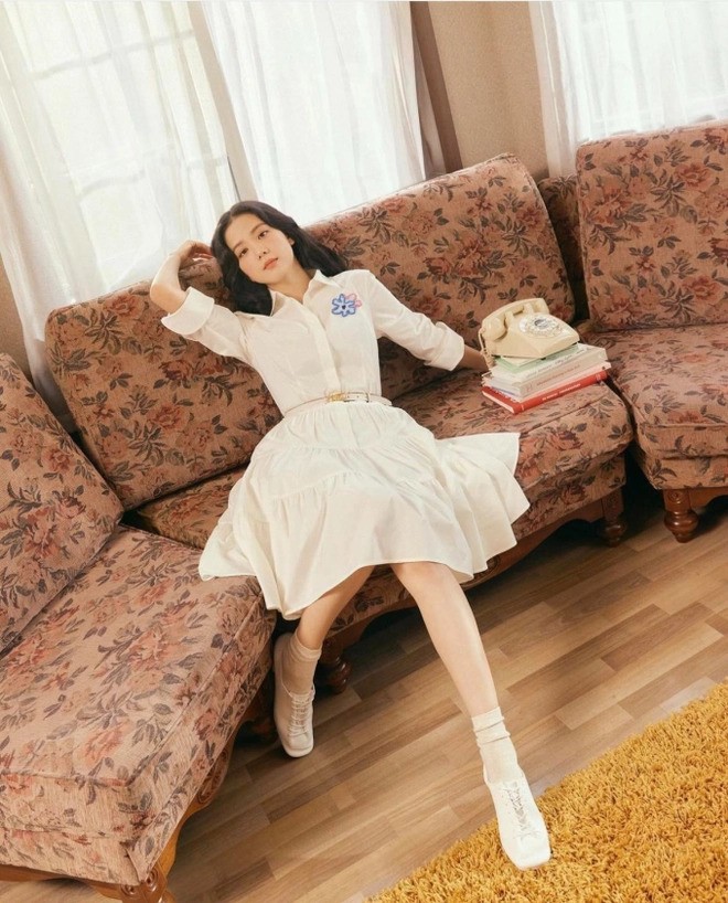 4 món thời trang được Jisoo BLACKPINK rất yêu, giúp giấu nhẹm eo bánh mì, hack dáng đỉnh cao - 10