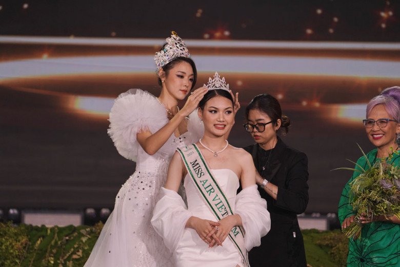 Nhan sắc Miss Earth Việt Nam 2023, Đỗ Thị Lan Anh - 12