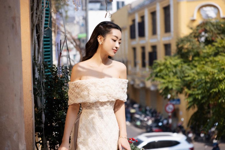 &#34;Thoát vai&#34; mẹ bỉm, Đỗ Mỹ Linh tái xuất với style dâu hào môn, khoe trọn đường cong phụ nữ rất mê - 6