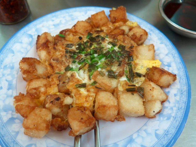 5 quán bột chiên chuẩn vị Sài Thành, lúc nào khách cũng đông nườm nượp không ngớt - 1