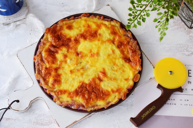 Nhà còn củ khoai lang tím đem làm bánh pizza ai cũng ngạc nhiên, nhìn thành phẩm cho ngay 100 điểm &#34;không có nhưng&#34; - 7