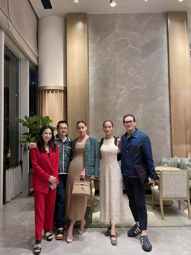Hồ Ngọc Hà - Như Vân "khuấy đảo" quốc tế, đọ phong cách cùng "ma nữ Thái Lan" sang không kém - 9