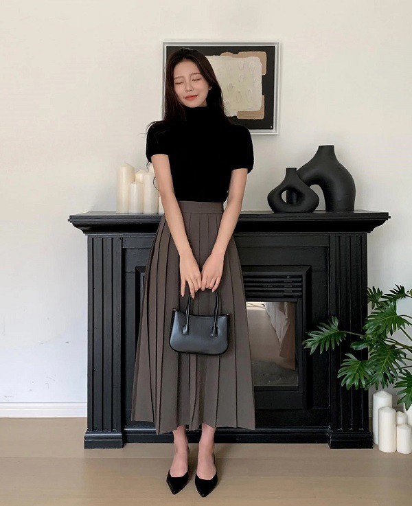 4 kiểu áo đẹp phối cùng chân váy dài để visual trẻ sang, chị em không biết phí cả mùa thu - 4
