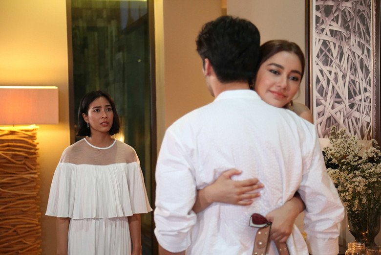 Ngày ăn hỏi, tôi sững sờ khi biết vợ mới là chị gái ruột của vợ cũ - 2