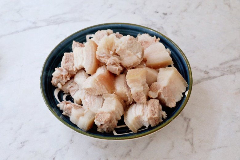 Thịt kho không mãi cũng chán, thêm ngay một thứ đồ khô vào món ăn ngon gấp mấy lần - 3