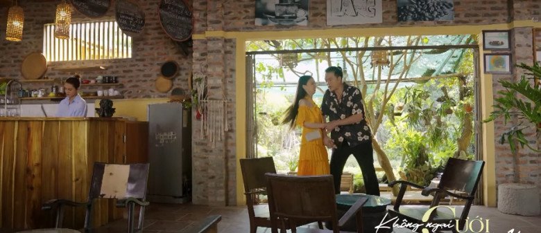 Câu tỏ tình "khó thế cũng nghĩ ra" trong phim giờ vàng của "anh trai" Hoàng Thùy Linh hút 3 triệu lượt xem - 7