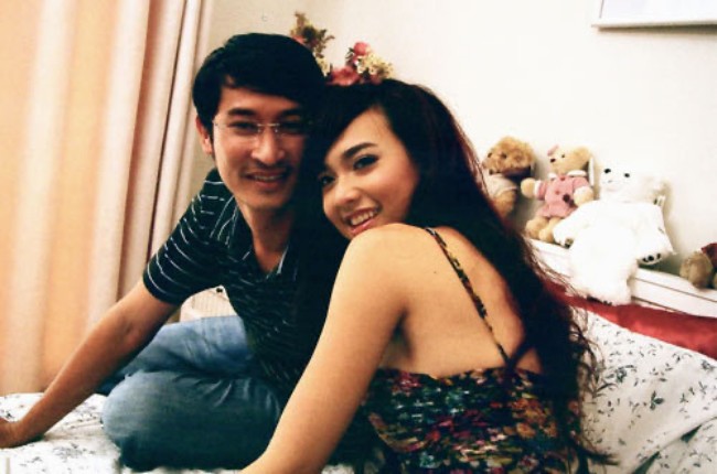 Vợ đạo diễn trăm tỷ dùng cả thanh xuân đóng phim của chồng: Đang ngủ cũng bị gọi dậy bắt hôn - 5