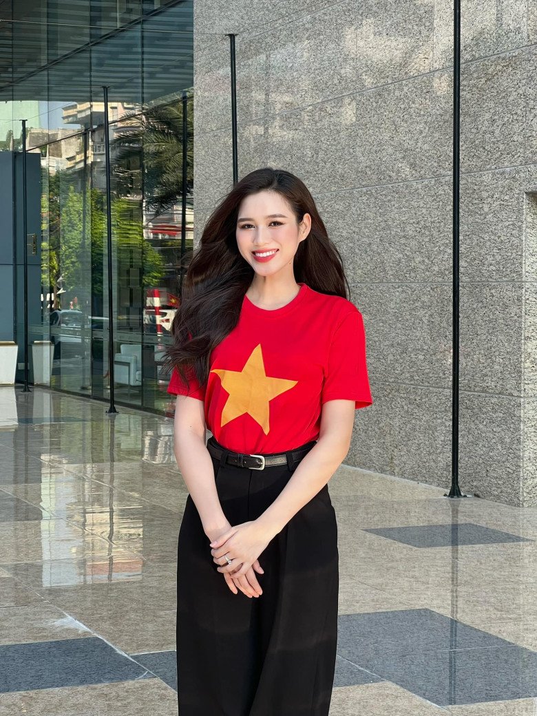 Hoa hậu Thanh Hoá là CEO tuổi 22, đi đâu cũng mặc 1 kiểu quần đen, tiết kiệm vẫn đẹp sang - 3