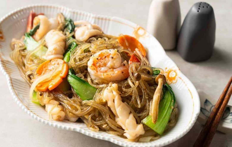 Bí quyết cho món miến xào mềm ngon không dính bết - 13