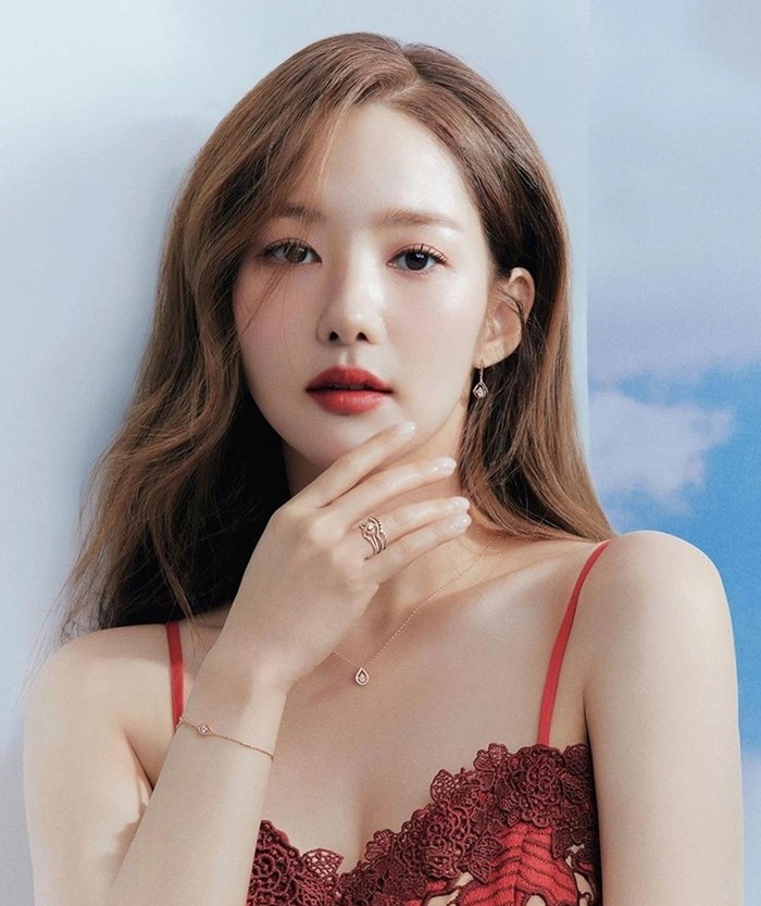Còn đâu hình ảnh nữ thần, Park Min Young &#34;Thư Ký Kim&#34; giờ gầy trơ xương má tóp lại, chỉ nặng 37 kg - 4