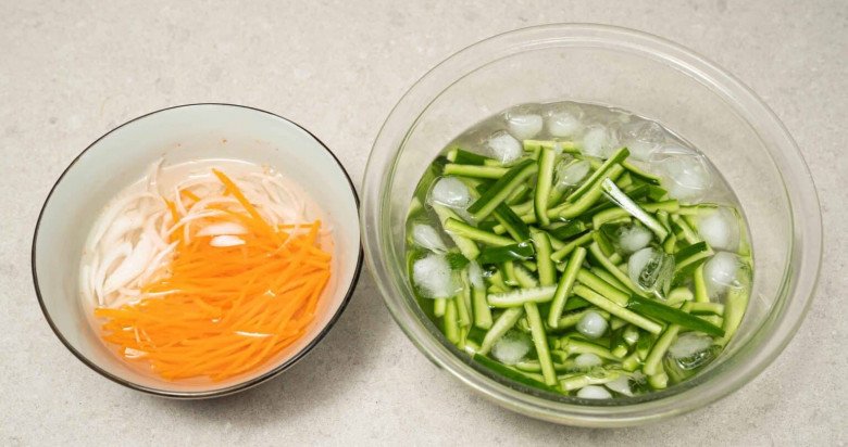Muốn giảm cân lại có da dẻ mướt mát, chị em nhớ thường xuyên ăn món gỏi này - 4