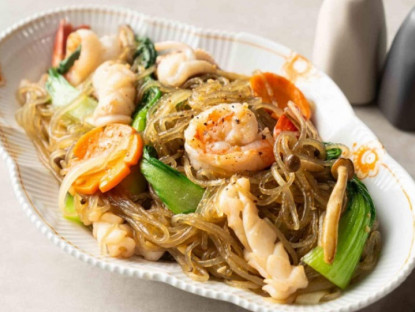 Bí quyết cho món miến xào mềm ngon không dính bết