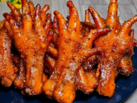 Món này giàu collagen được đồn là "thần dược" làm đẹp da và nở nang vòng một nhưng ăn nhiều hại hơn lợi