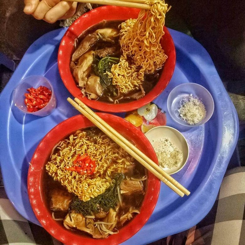 5 quán gà tần nổi tiếng nhất Hà Nội, ai ăn xong cũng xuýt xoa khen ngợi - 1