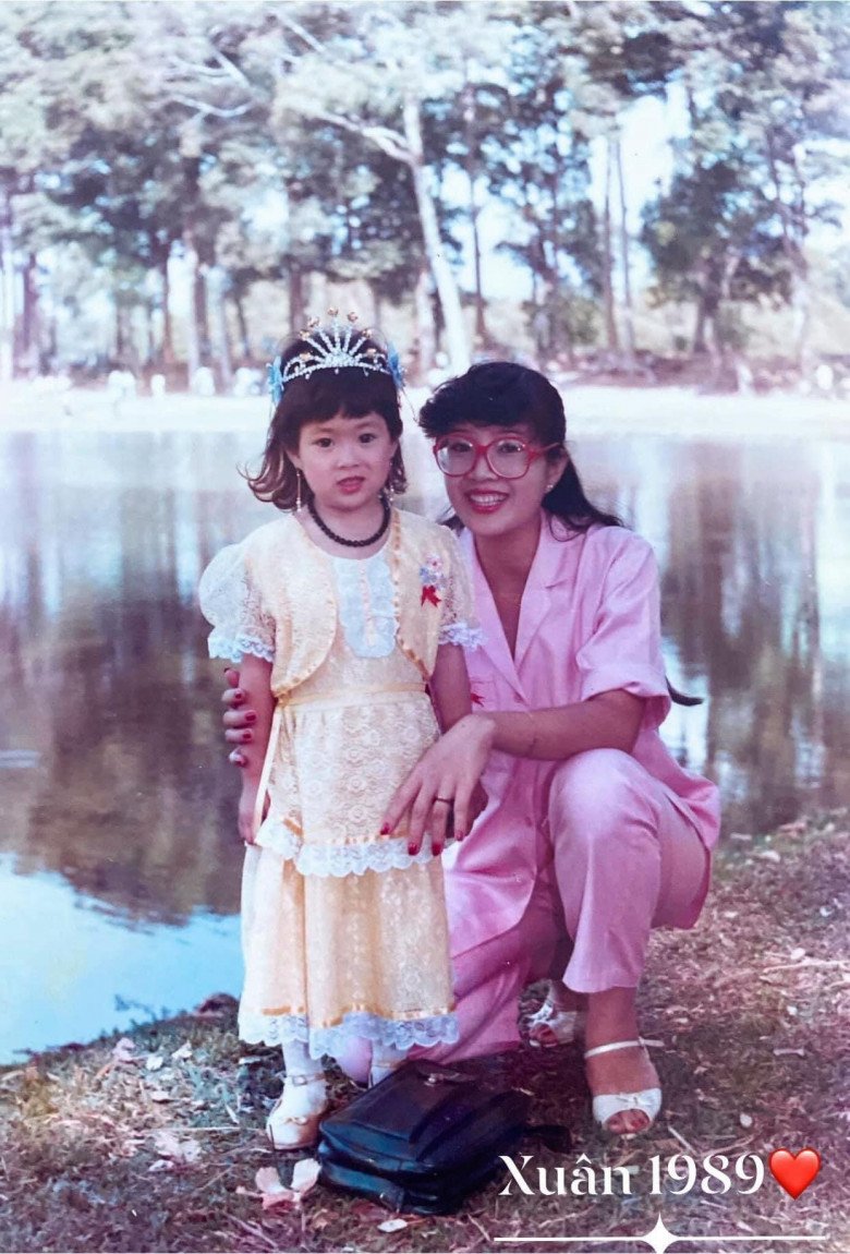 Mẹ ruột Lê Phương lần đầu làm diễn viên bùng nổ nhan sắc, vẻ quý phái tuổi U60 "đánh bật" con gái - 6