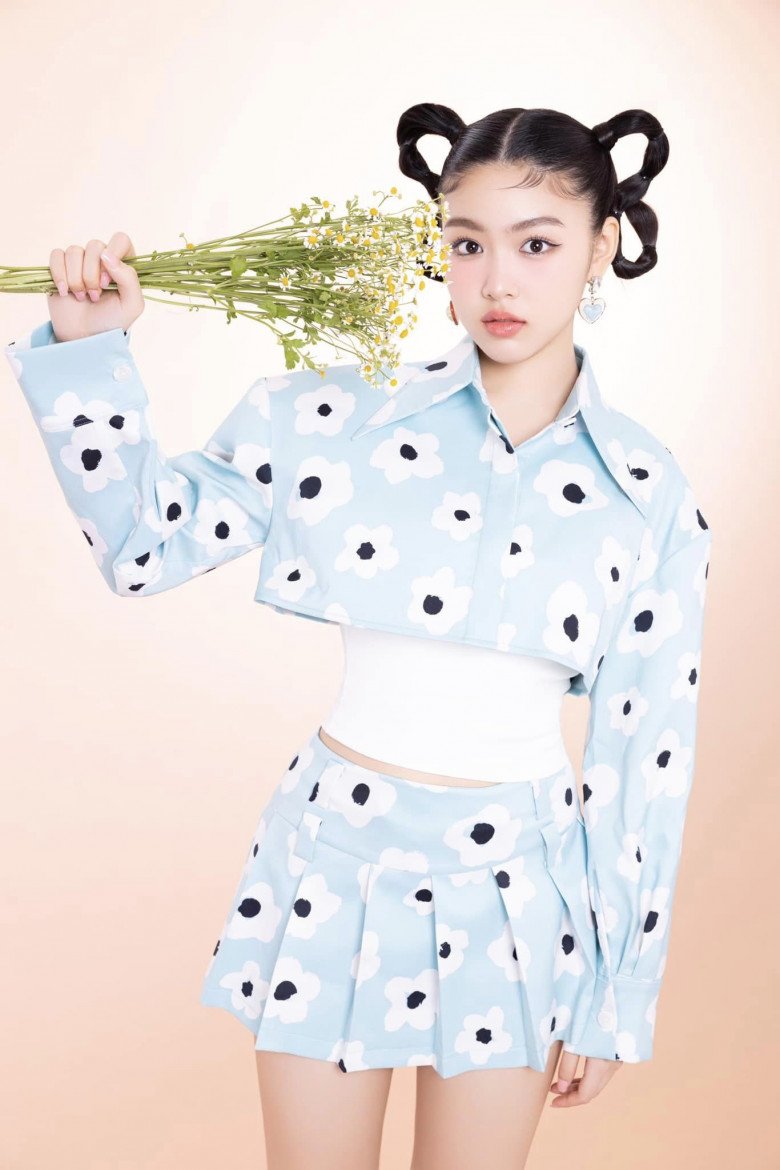 Ngắm hội con sao Việt mặc đẹp nhất 2023: Cặp song sinh Lisa - Leon nhỏ tuổi nhất vẫn sành điệu - 28