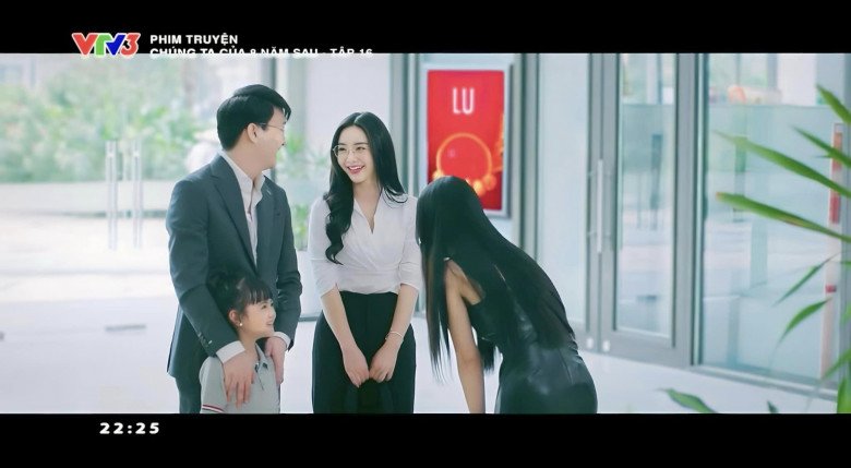 Quỳnh Kool và &#34;con gái&#34; lên đời phong cách, xưa mặc bình dân, giờ giàu có &#34;lên đồ&#34; lộng lẫy - 4