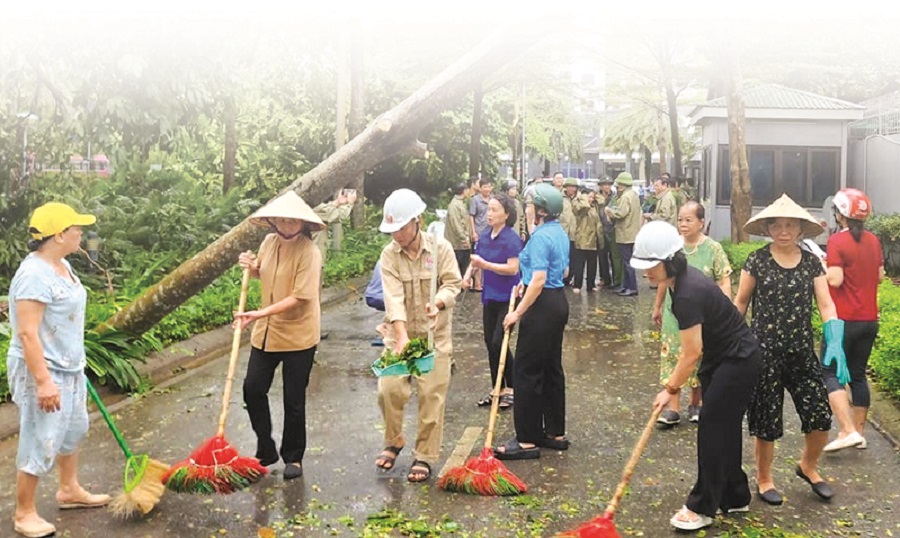 Tự hào về những người Hà Nội nghĩa tình - 2