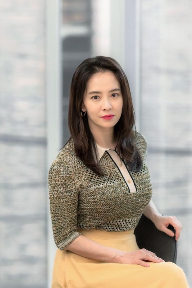 Mỹ nhân phim Sex Is Zero có &#34;cảnh nóng&#34; quay tới 40 lần, gia thế chuẩn &#34;sinh ra đã ở vạch đích&#34; - 5