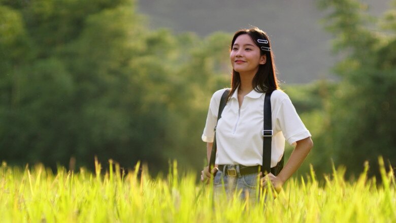 Tập cuối Đi Giữa Trời Rực Rỡ kết "lãng xẹt": Khán giả ngỡ ngàng thắc mắc vì sao Pu mở lòng với Chải - 9