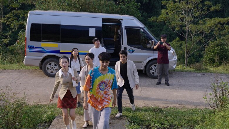 Tập cuối Đi Giữa Trời Rực Rỡ kết "lãng xẹt": Khán giả ngỡ ngàng thắc mắc vì sao Pu mở lòng với Chải - 3