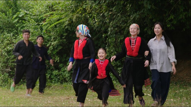 Tập cuối Đi Giữa Trời Rực Rỡ kết "lãng xẹt": Khán giả ngỡ ngàng thắc mắc vì sao Pu mở lòng với Chải - 4