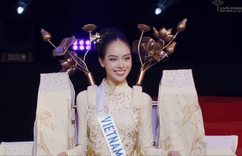 Thanh Thuỷ là Hoa hậu Việt Nam đầu tiên đăng quang Miss International 2024, làm nên lịch sử nhan sắc Việt - 27