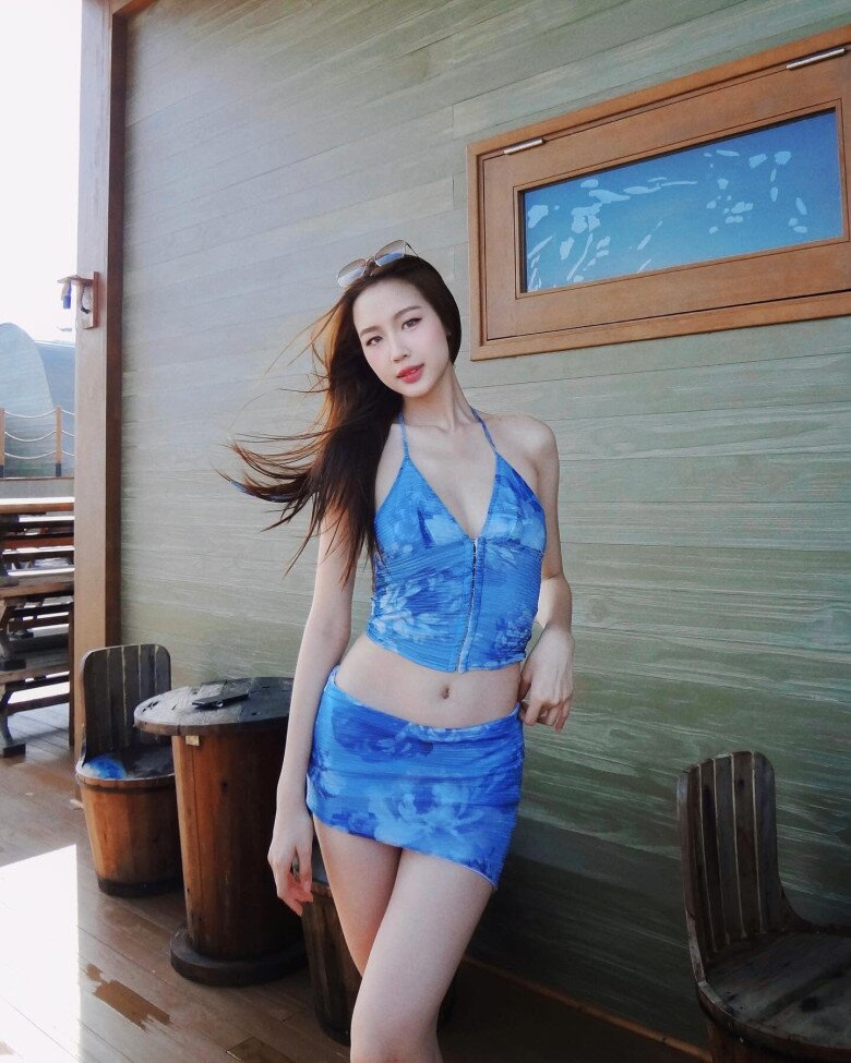 Soi tủ đồ của ba Hoa hậu Việt đoạt vương miện quốc tế, Thuỳ Tiên áp đảo hoàn toàn đàn em - 9