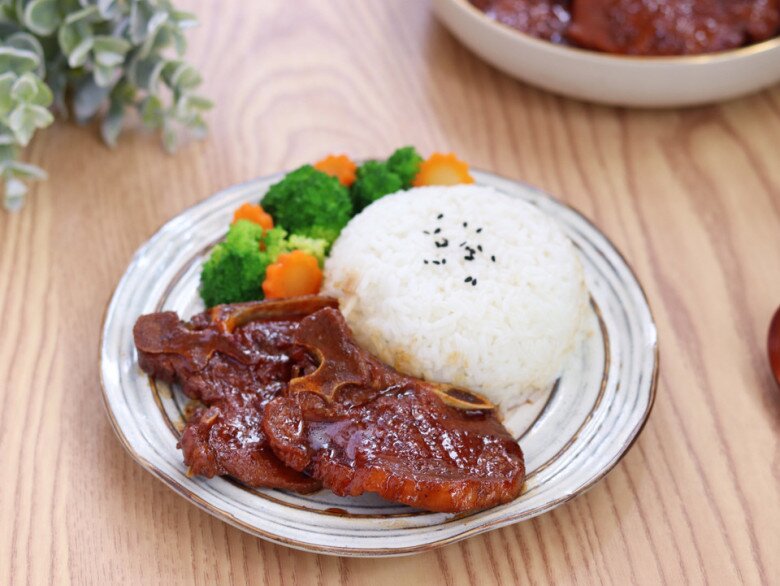 Sườn cốt lết sốt teriyaki mềm ngon đậm đà cho cuối tuần, chồng con mê mẩn chỉ ở nhà để ăn - 9