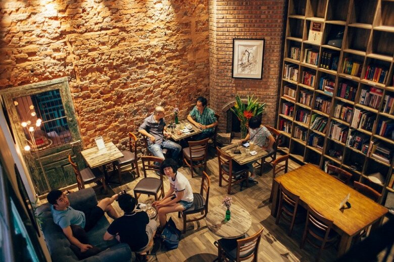 6 quán cafe sách siêu xinh và yên tĩnh tại Hà Nội, thoải mái check-in với những góc sống ảo đậm chất tri thức - 4