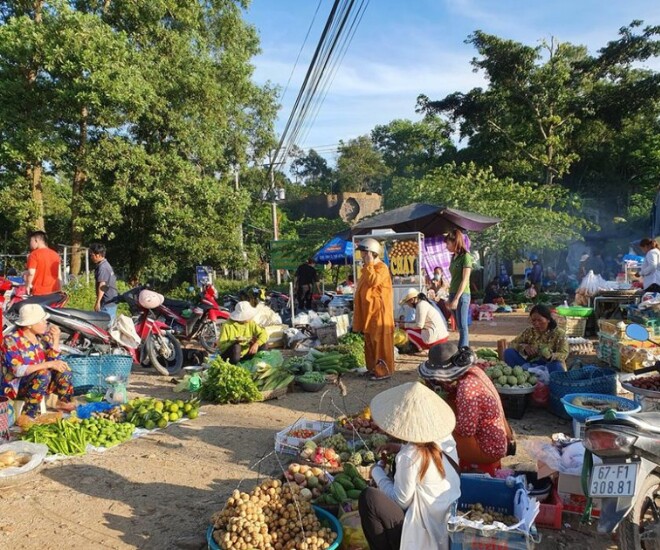 Ở An Giang có khu chợ &#34;trên mây&#34;, được mệnh danh là chợ cao nhất miền Tây - 1