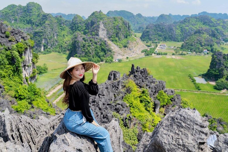 Tết Dương lịch đi đâu gần Hà Nội: 6 địa điểm thích hợp du lịch ngắn ngày mà vẫn đủ trải nghiệm - 3