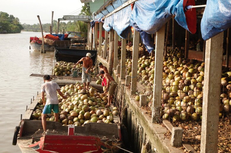 Về sông Thom ghé chợ nổi &#34;độc lạ&#34; Bến Tre: Quanh năm chỉ bán duy nhất 1 loại hàng mà lúc nào cũng tấp nập khách - 3