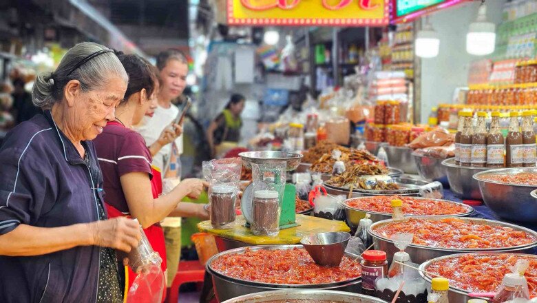 Khu chợ lâu đời nhất xứ Huế: Tồn tại hàng trăm năm, nay hút khách nhờ ẩm thực cực ngon-bổ-rẻ - 5