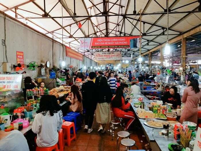 Tín đồ sành ăn mách bạn khu chợ không thể bỏ qua khi đến Hải Phòng, &#34;thiên đường ẩm thực&#34; với đủ món ngon-bổ-rẻ - 2