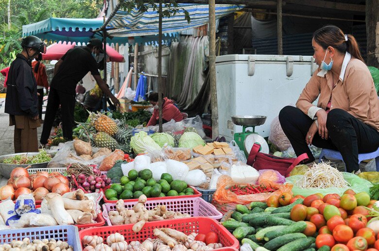 Ở An Giang có khu chợ &#34;trên mây&#34;, được mệnh danh là chợ cao nhất miền Tây - 2