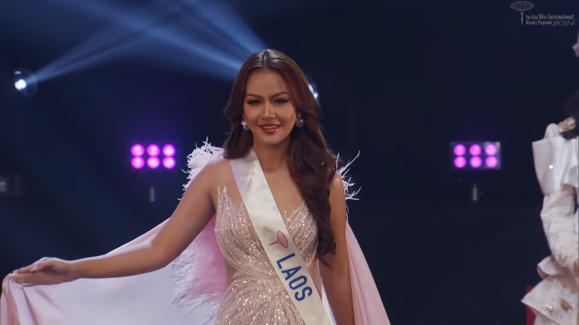 Thanh Thuỷ là Hoa hậu Việt Nam đầu tiên đăng quang Miss International 2024, làm nên lịch sử nhan sắc Việt - 11