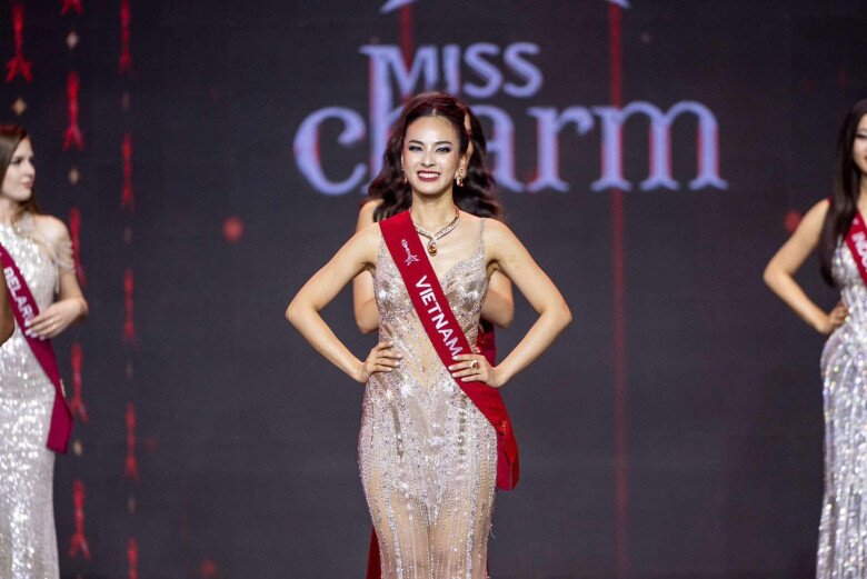 Người đẹp Malaysia đăng quang Miss Charm 2024, đại diện Việt Nam giành ngôi Á hậu 2 - 4