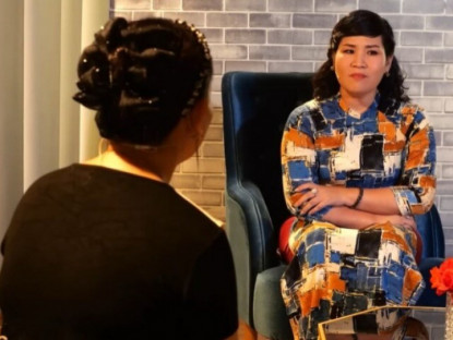 Yêu một năm rồi về ra mắt nhà bạn trai, người phụ nữ sững sờ khi biết thân phận thật của anh