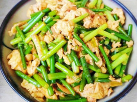 Không chỉ mướp đắng, rau này xào trứng ngon bất chấp, thỉnh thoảng ăn cực tốt cho sức khỏe