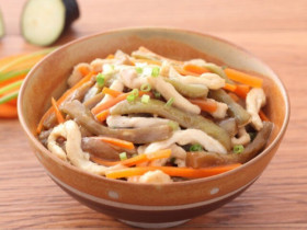 Đi chợ gặp "vua của các loại rau" này mua ngay, về xào rồi ăn với cơm vừa ngon rẻ lại đại bổ