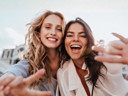 8 kiểu bạn mà mọi phụ nữ đều nên có trong đời