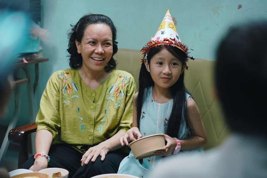 Phim tình cảm gia đình thành “hiện tượng phòng vé” - 2