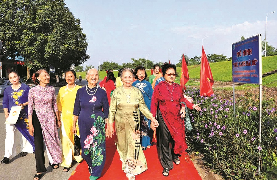 Góp sức xây dựng Thủ đô xanh, văn minh, hạnh phúc - 2