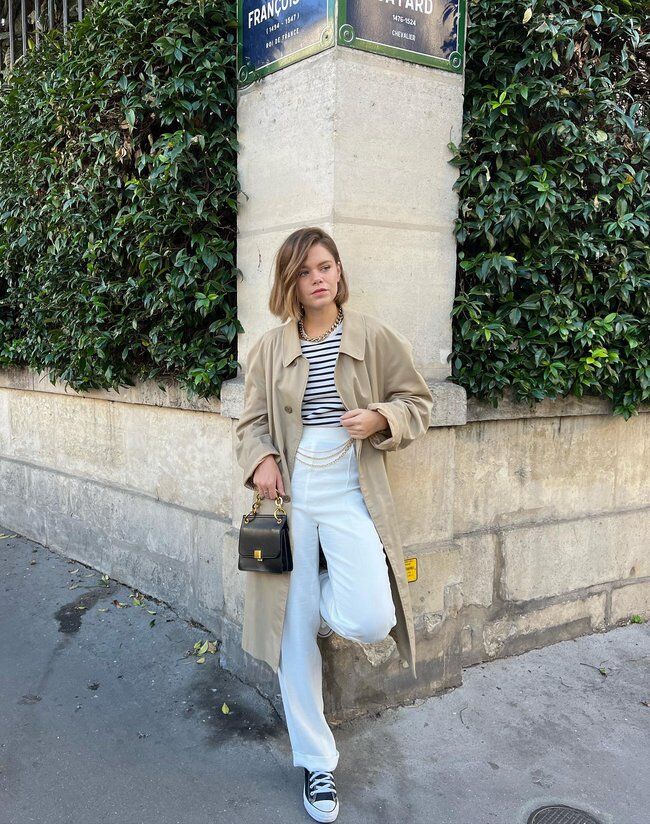 Mùa lạnh đón đầu xu hướng diện quần trắng nhờ 4 công thức này, hội chị em vừa mặc ấm lại trẻ trung hơn tuổi - 1