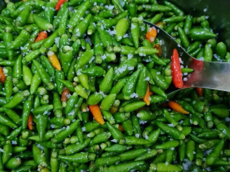 Loại quả bé tí xưa mọc dại trên rừng chẳng ai hái, nay "lên đời" được chị em săn lùng dù giá đến 1 triệu/kg