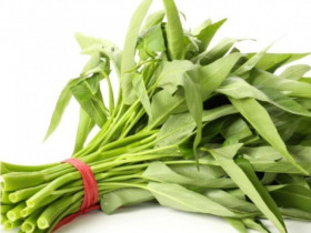 Ăn mãi mới biết rau này giàu kali và canxi, đem xào hay muối chua đều ngon bất chấp
